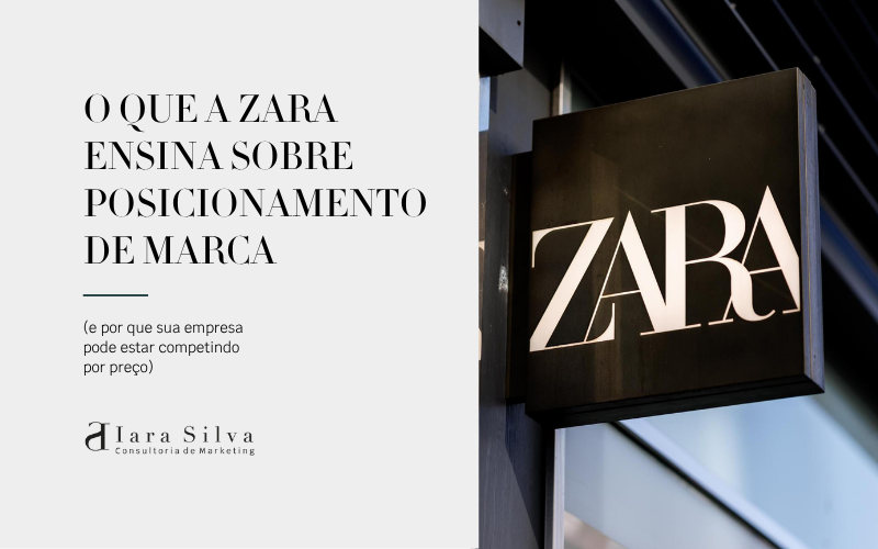 fotografia em close da fachada de uma loja da Zara com letreiro iluminado em preto e branco, em um ambiente moderno e sofisticado.